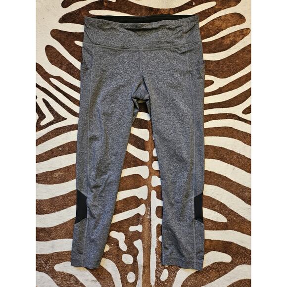 Lululemon Heather Gray Pace Rival Crop Full-On Luxtreme Size 6 - Picture 1 of 5